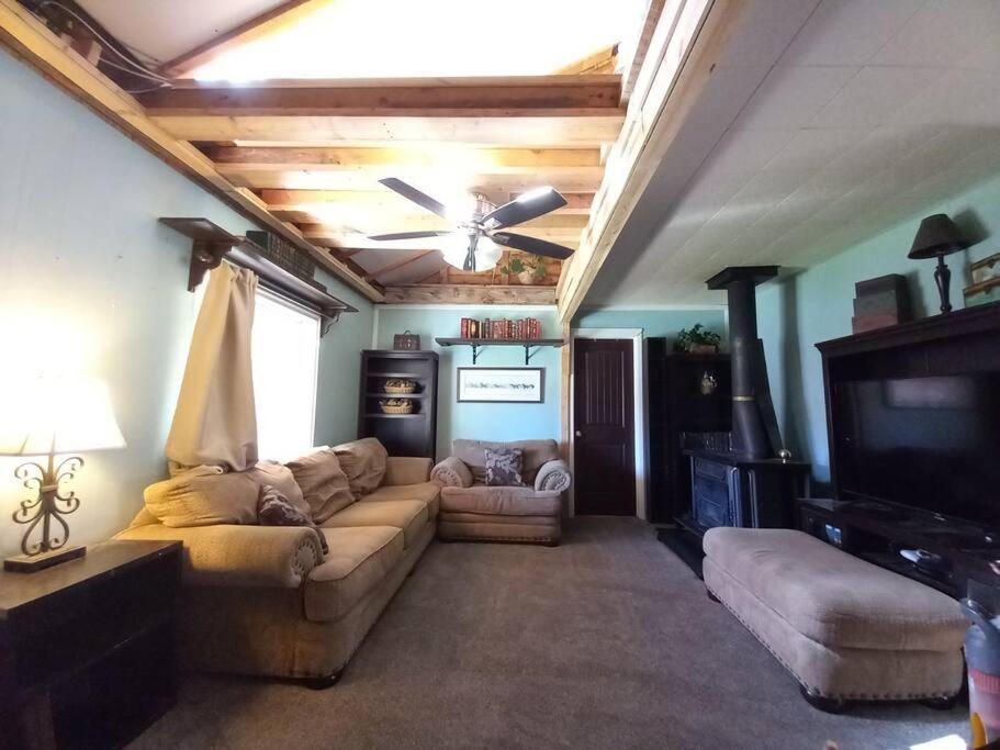 The Goulding Cottage And Farm - 4 Beds, 3 Baths Henrieville Eksteriør billede